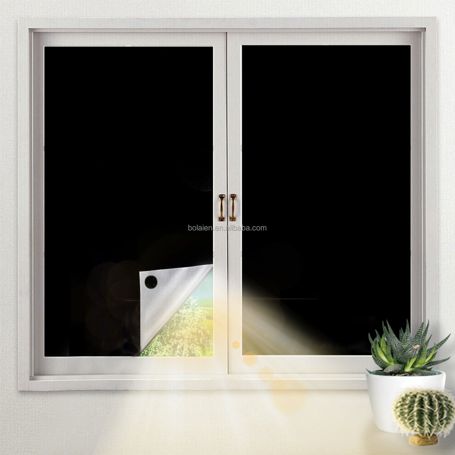 No-Drill Blackout Curtain - Portable Adhesive Wind